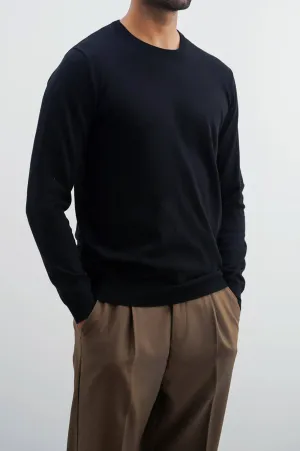 CREW NECK SWEATER