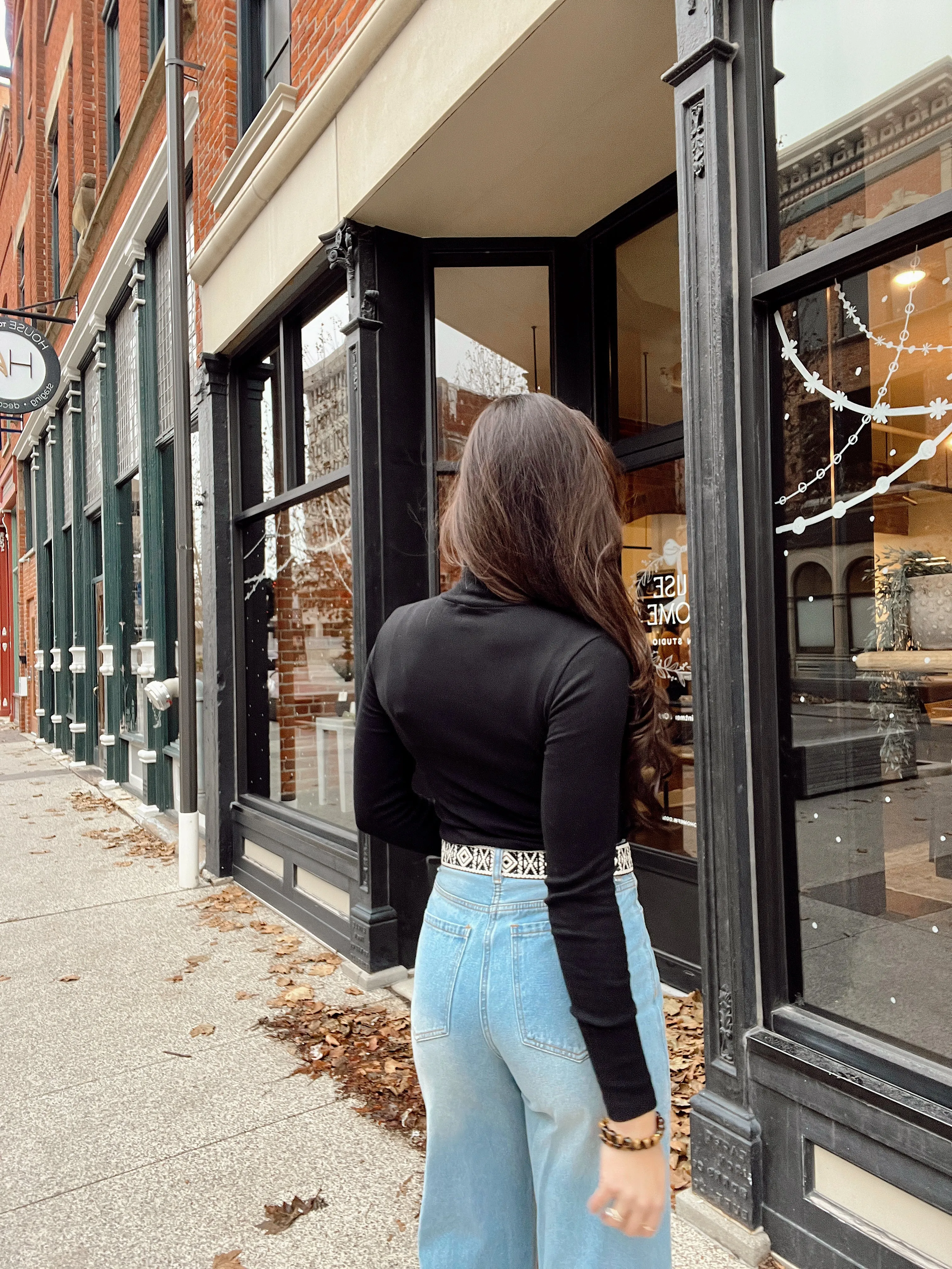 FINAL SALE - Heart Eyes Black Turtle Neck
