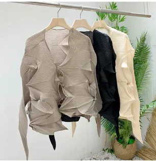 Pre Order: Solid Embossed Fold Thin Cardigan