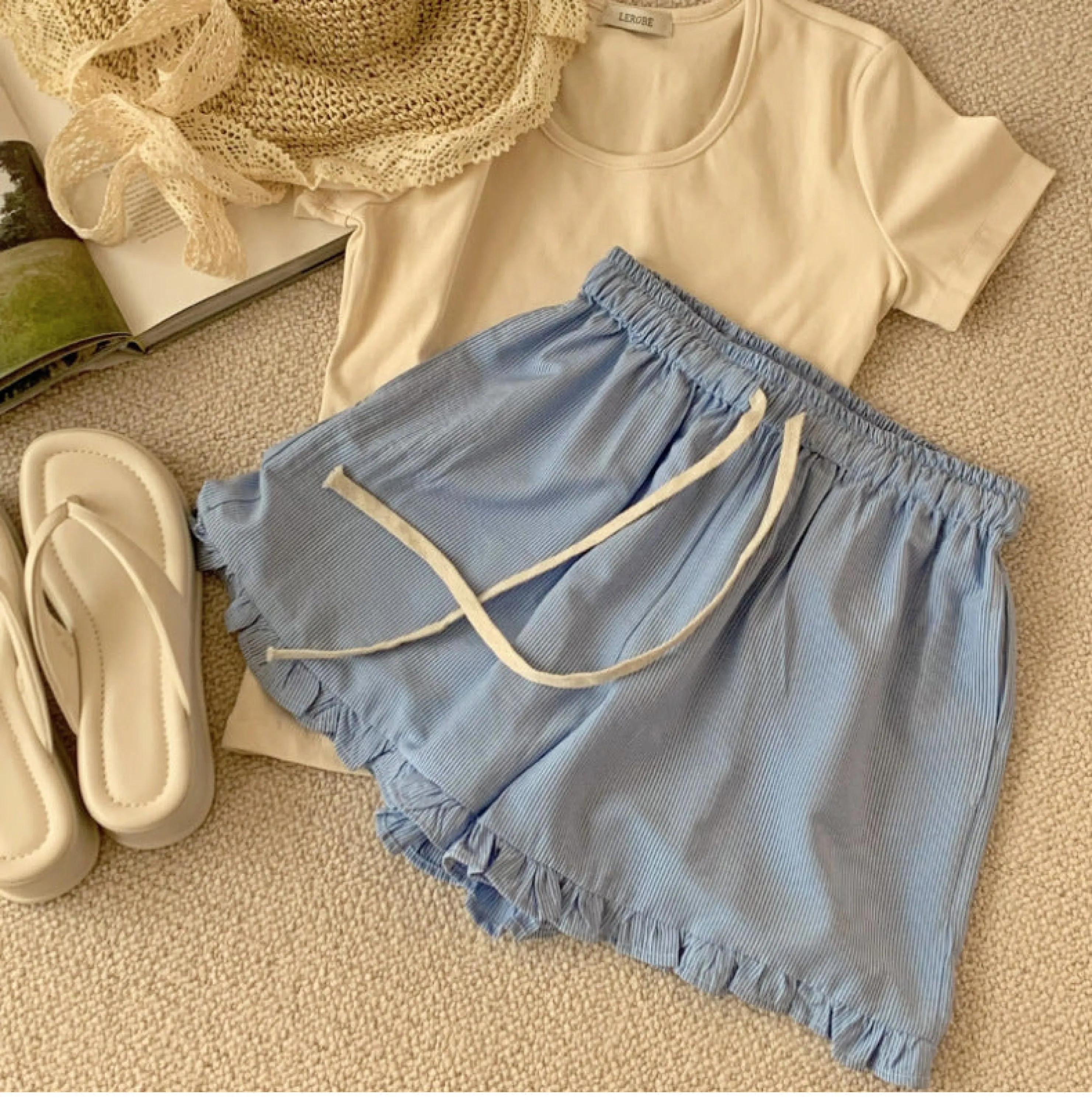 Ruffle Thin Stripes Shorts Lounge Bottoms / Beige